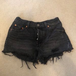 Levi black denim cut-off shorts